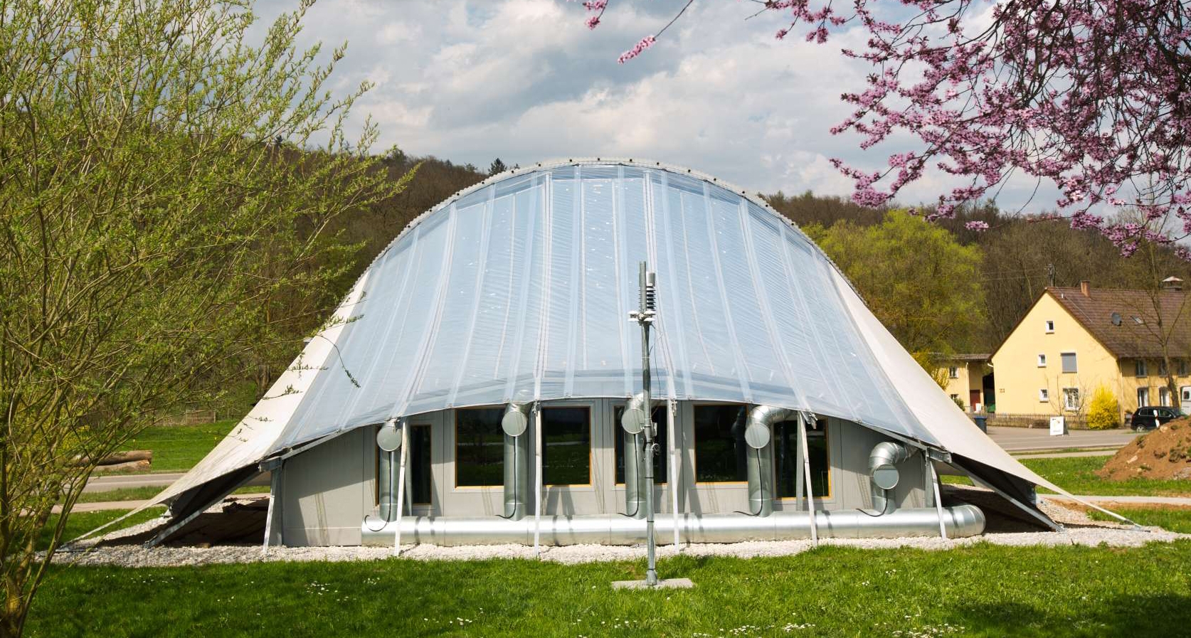 View on the arched polar bear pavilion on the DITF area in Denkendorf.